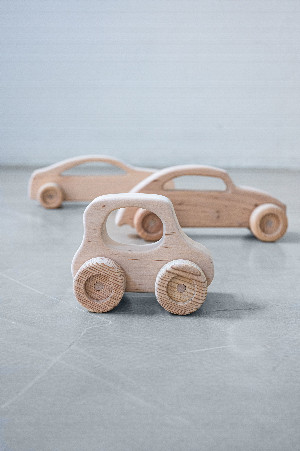 Holzautos