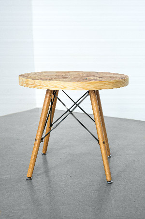 Couchtisch Tischbeine aus Holz